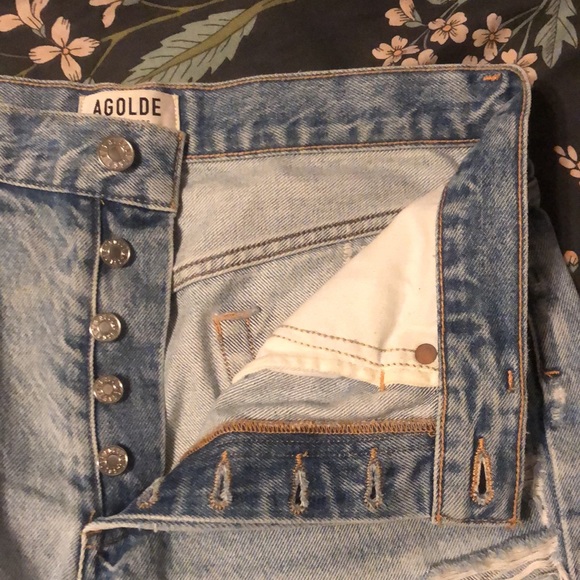 1. AGOLDE Parker Vintage Cutoff Shorts in Swapmeet - Picture 12 of 16